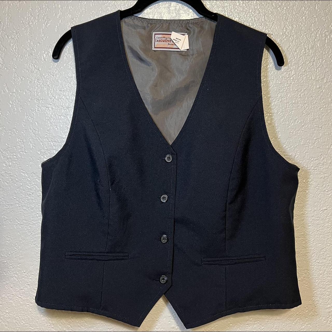 item listed by brendaecloset