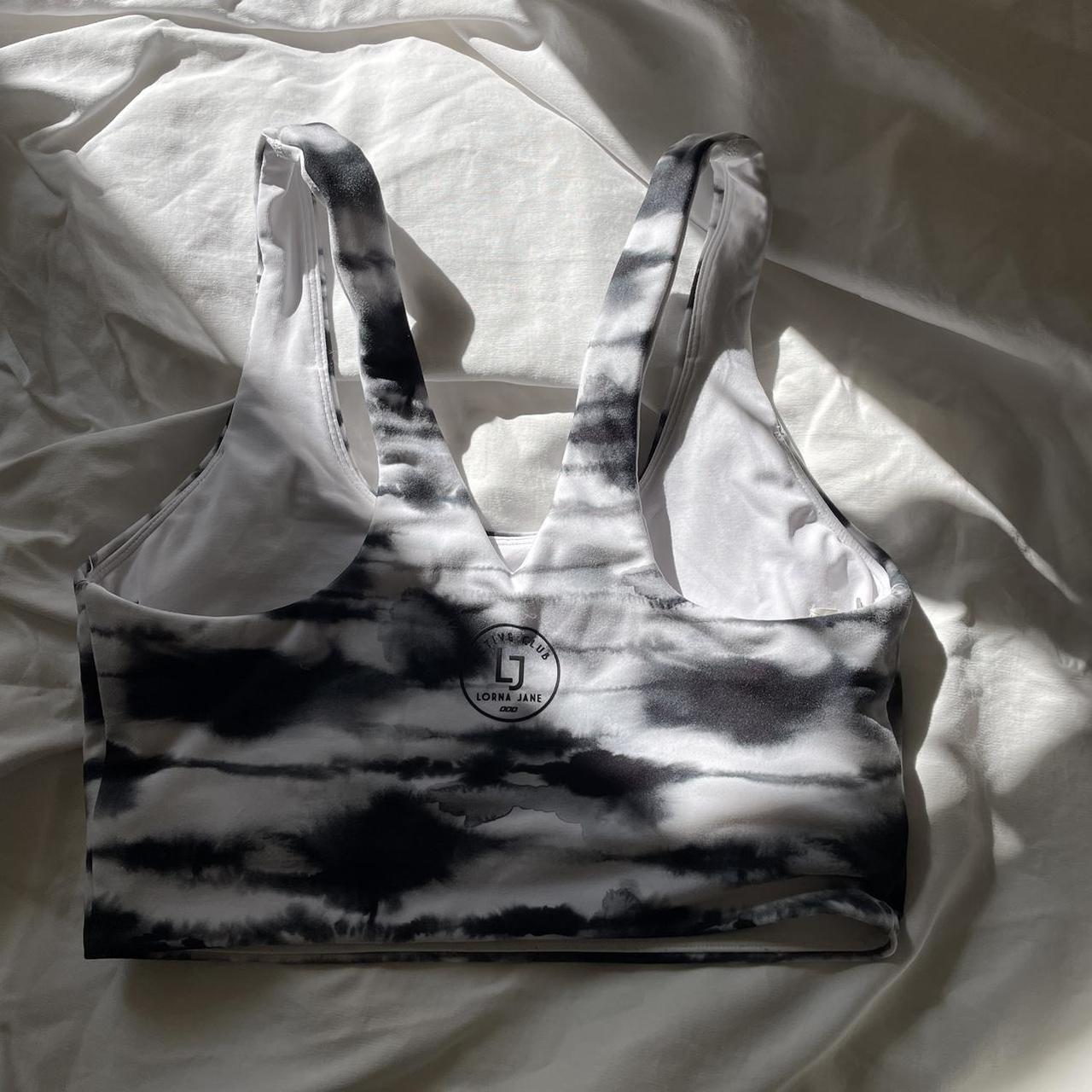 lorna jane sports bra beautiful tie dye print good - Depop