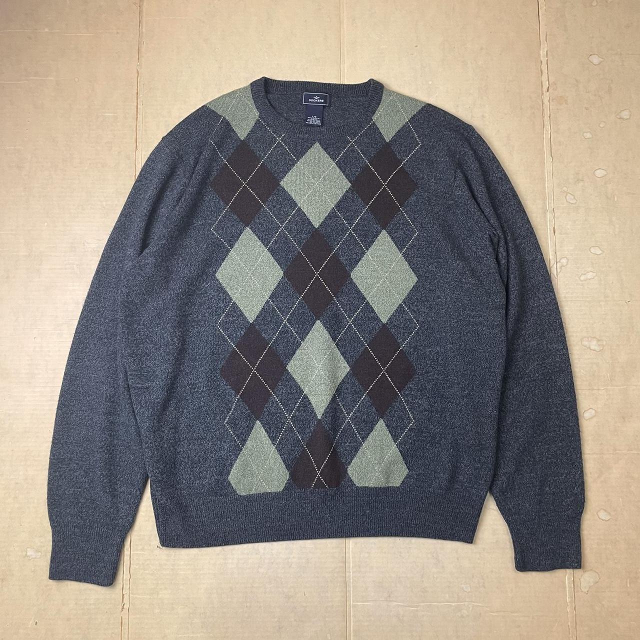 Men's Grey and Green Jumper | Depop