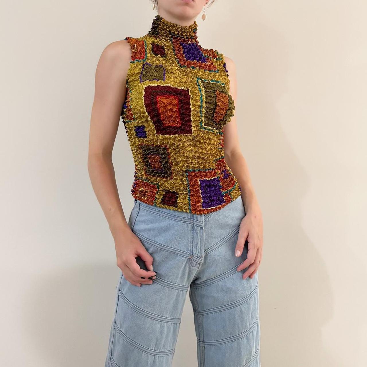 item listed by riptide_vintage