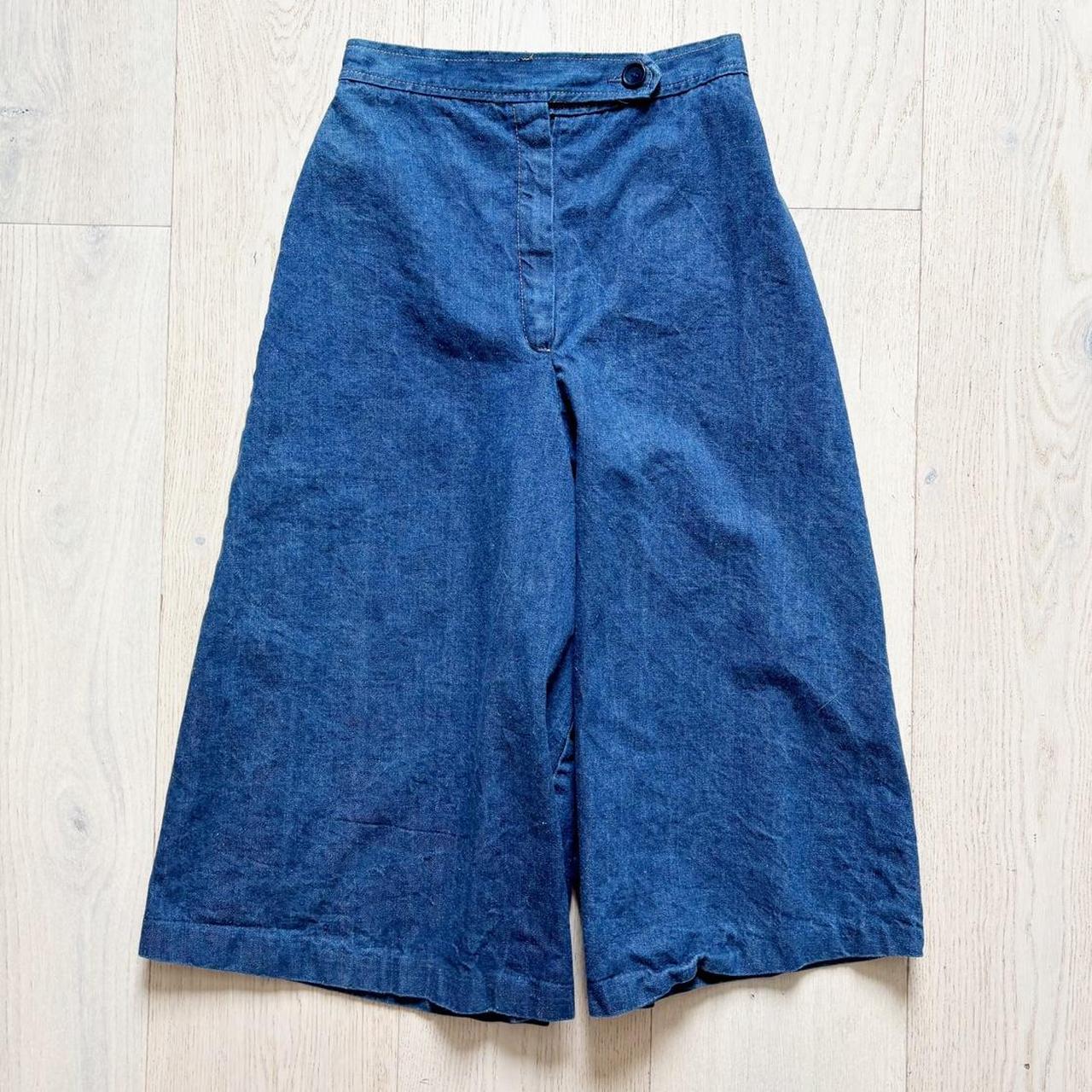 item listed by riptide_vintage