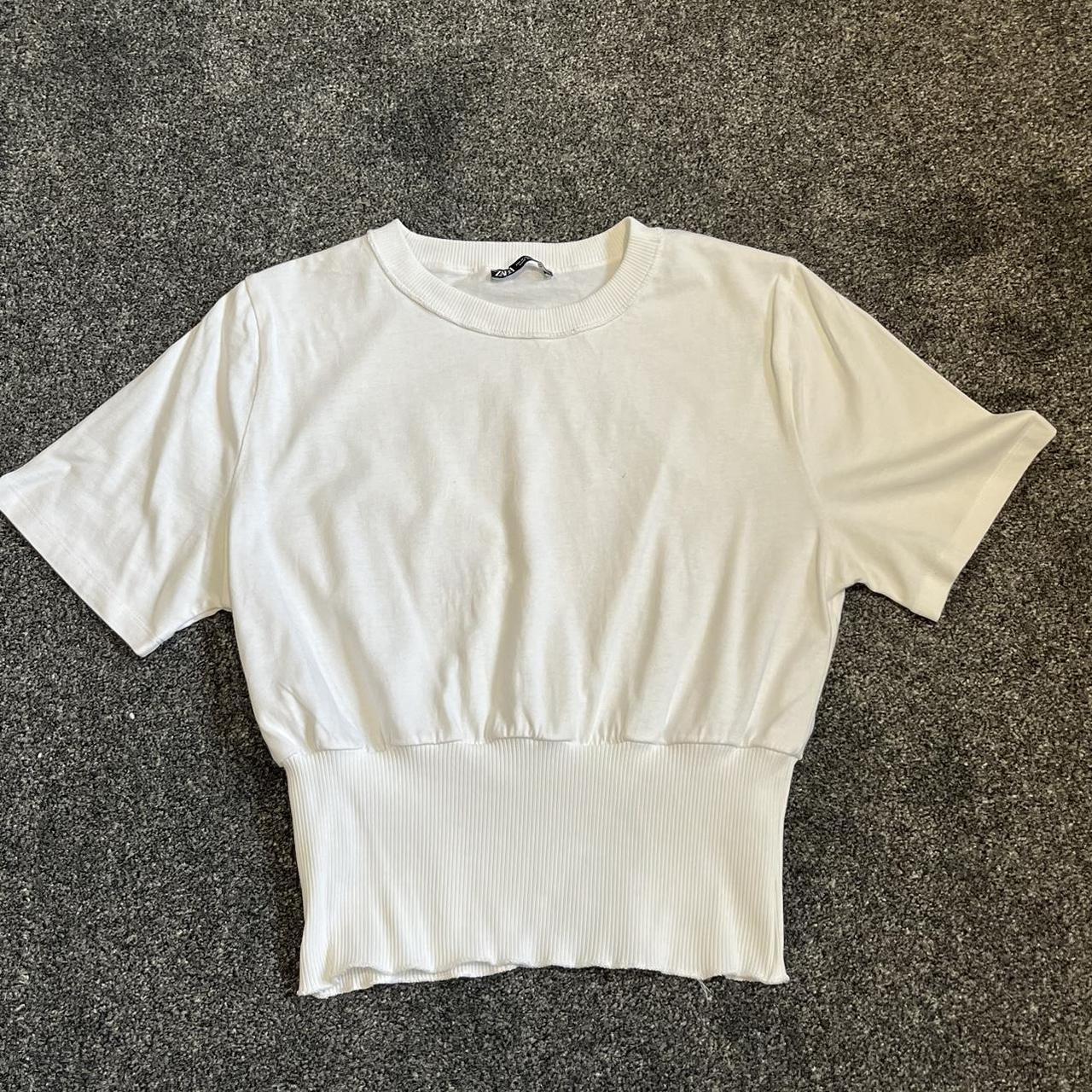 Zara Women's White T-shirt | Depop