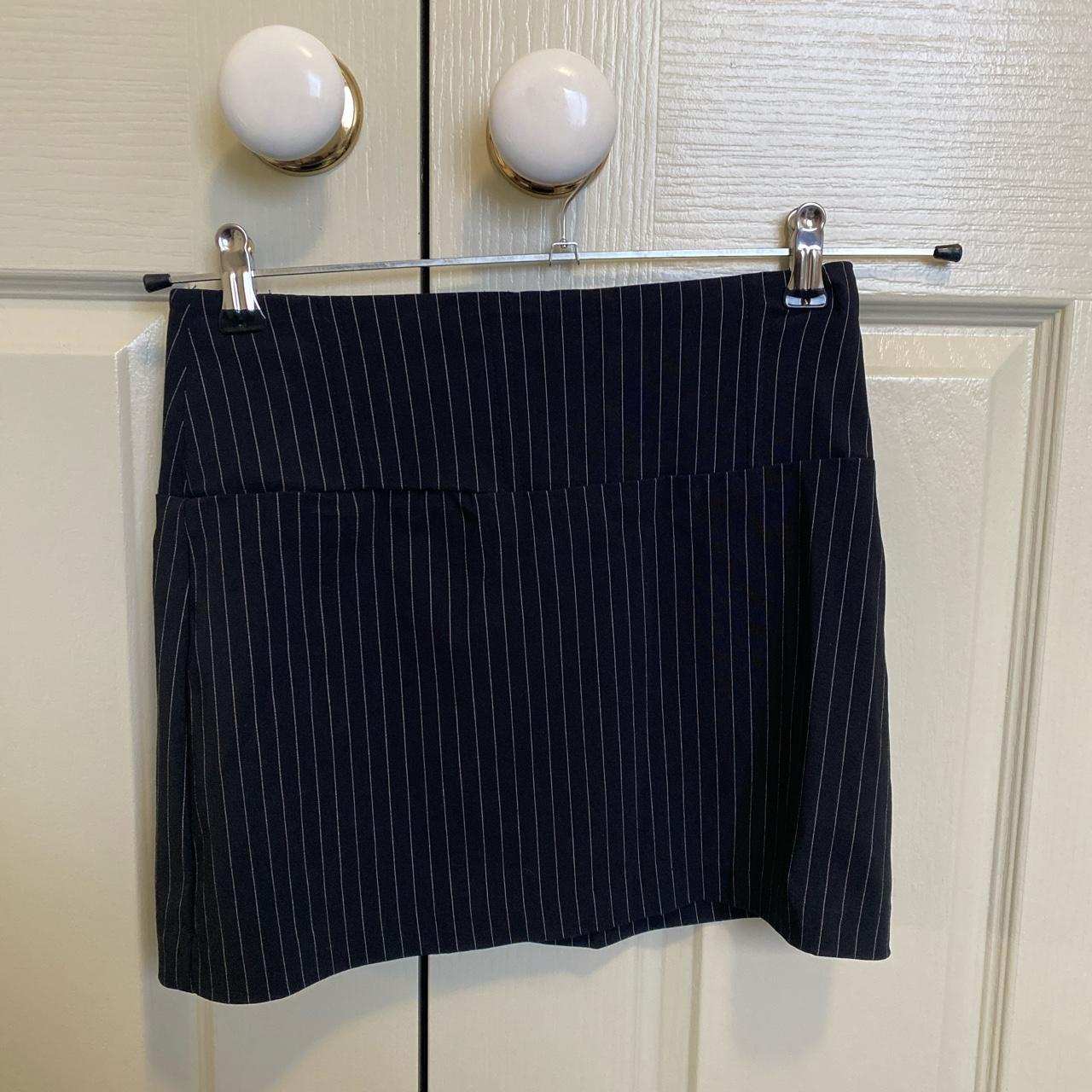 Glassons Women's Skirt Depop