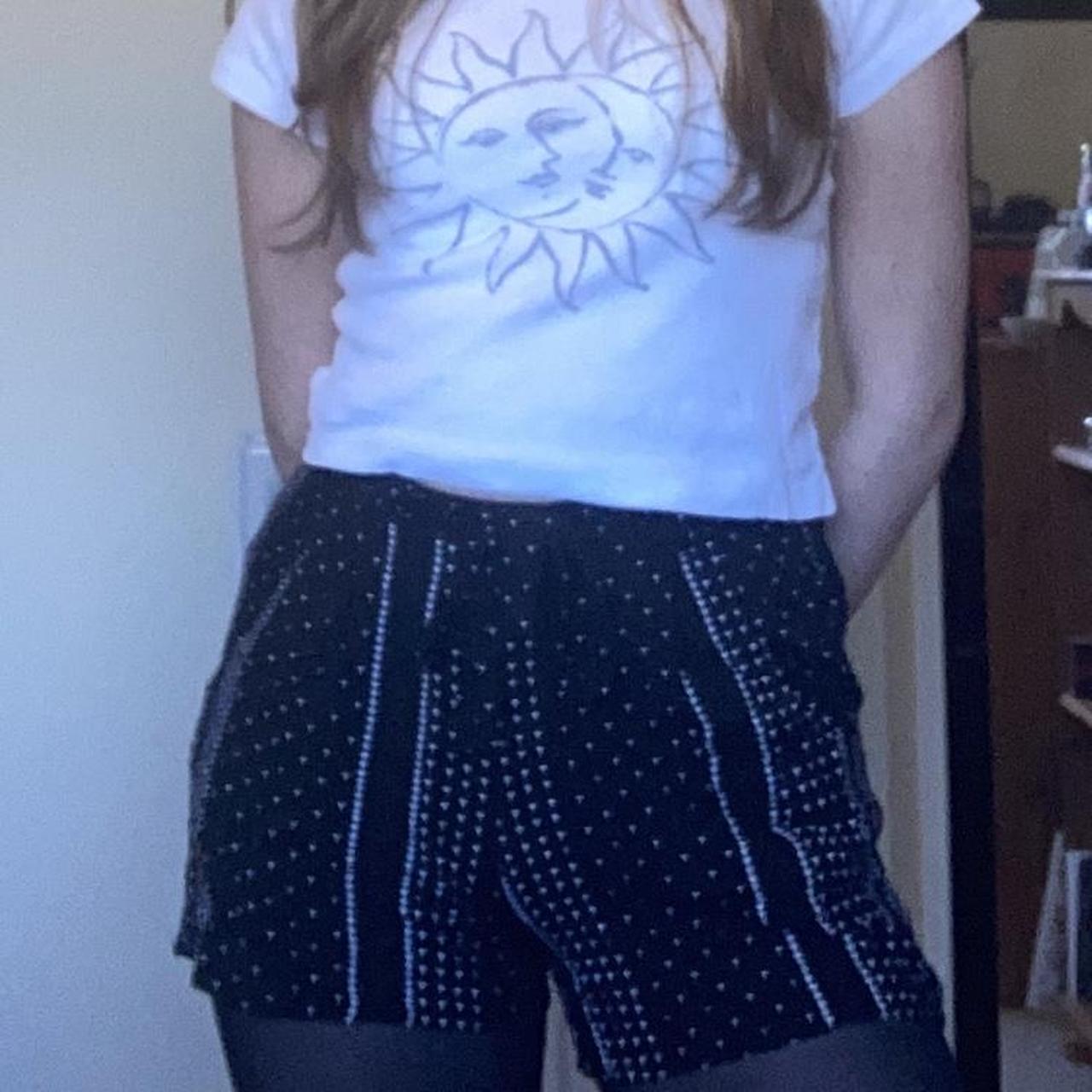 Light and airy summer shorts with a tie belt. Size... Depop