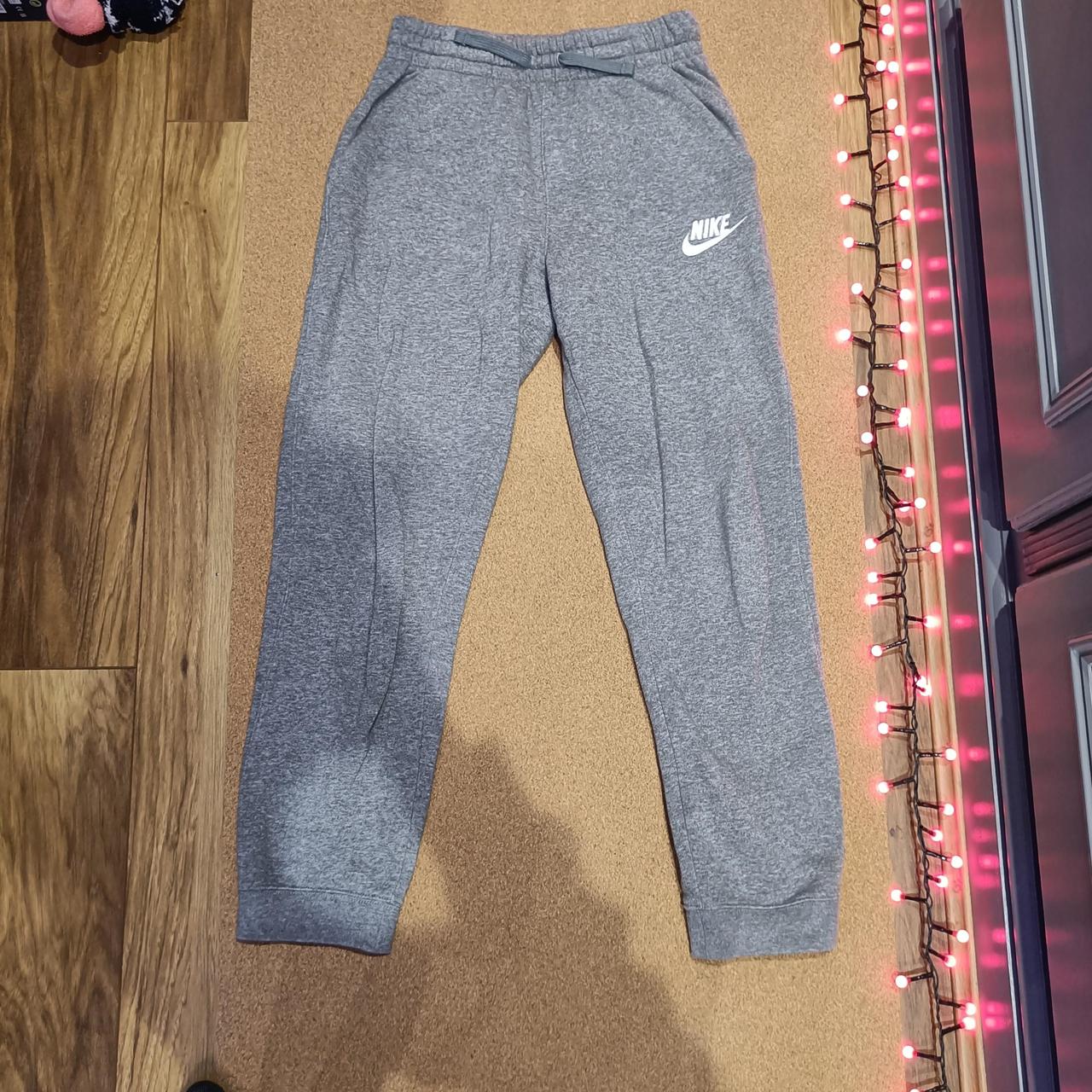 mens nike joggers small tall