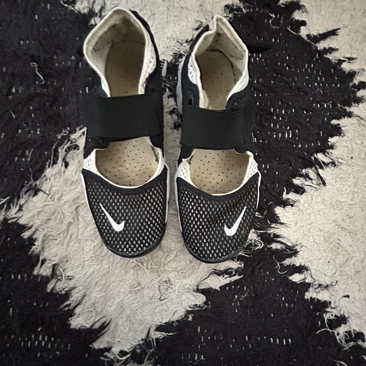 mens nike rift sandals
