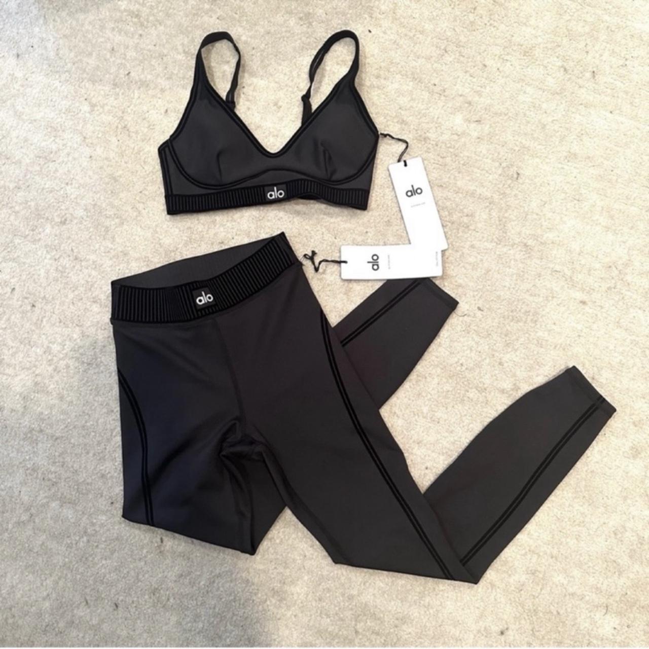 alo yoga airlift line up set line up sports bra in... - Depop