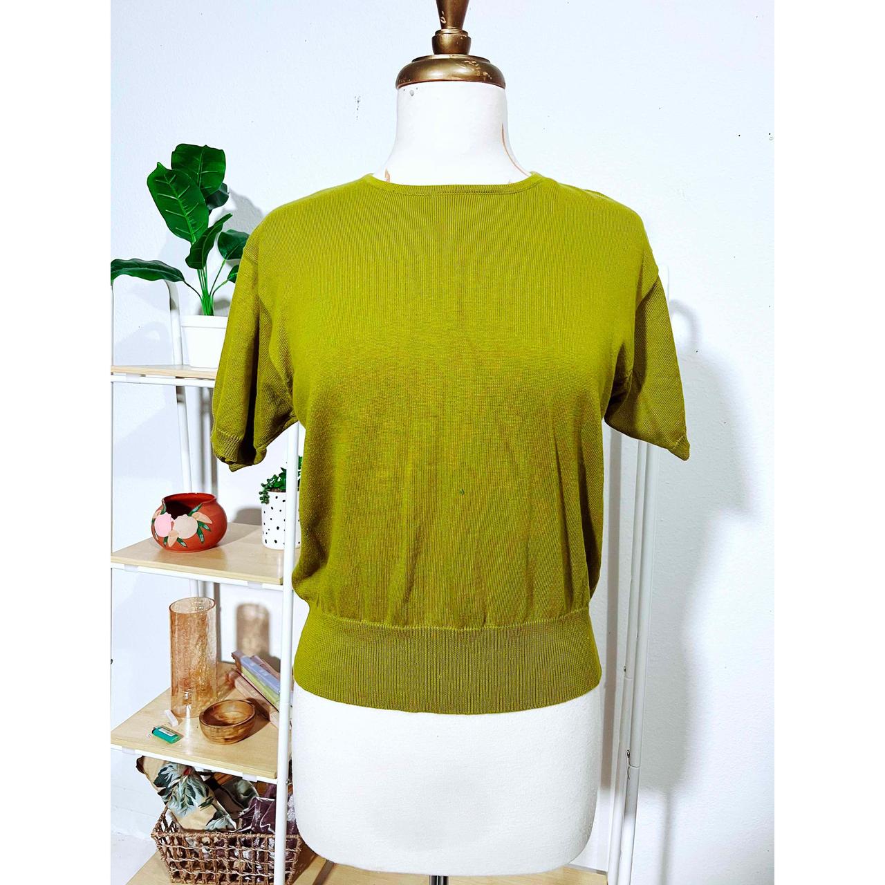 Jones New York Olive PullOver Button Down... Depop