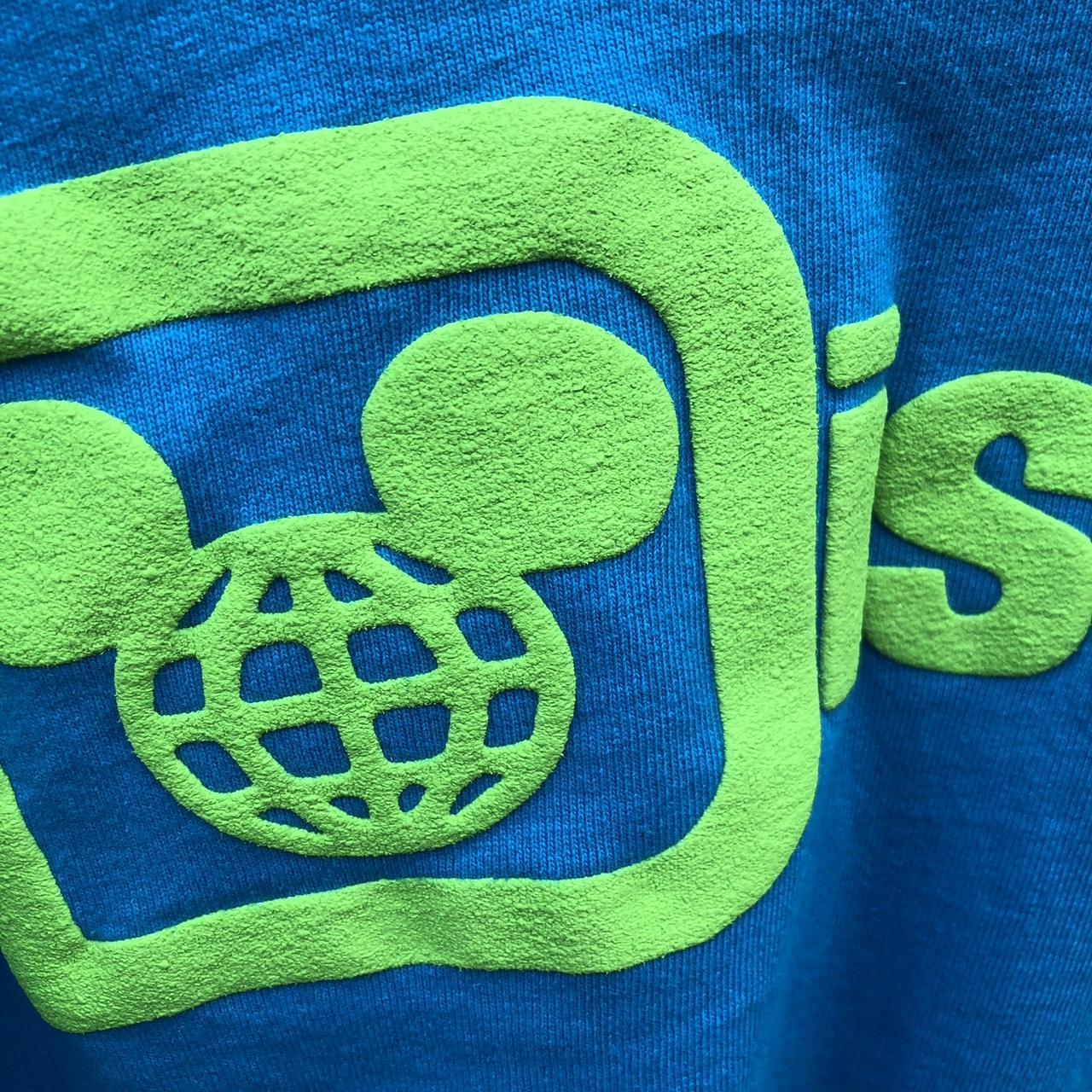 Green neon buy sz small WDW logo disney blue spirit jersey