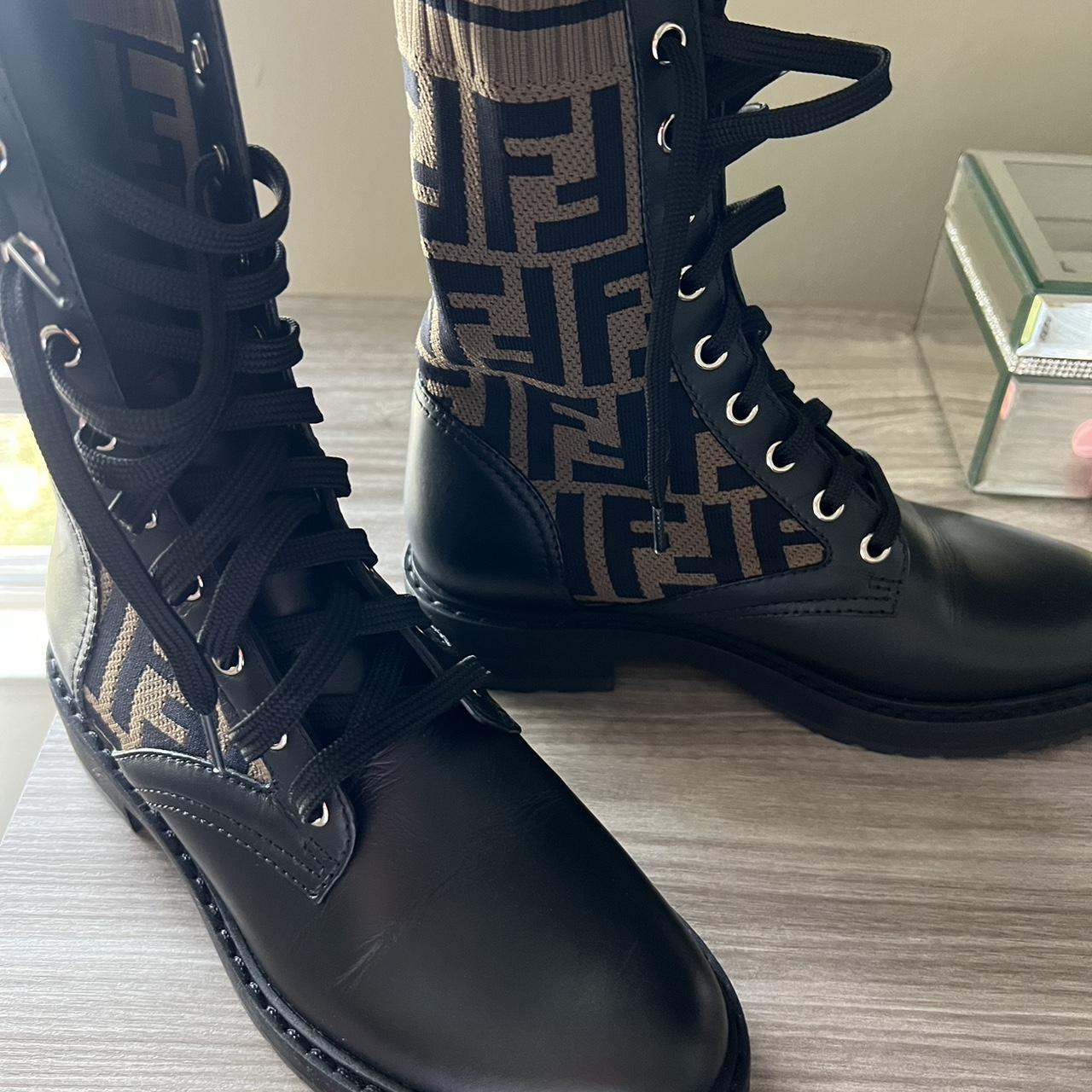 Giani Bernini boots Black Lightly used No flaws - Depop