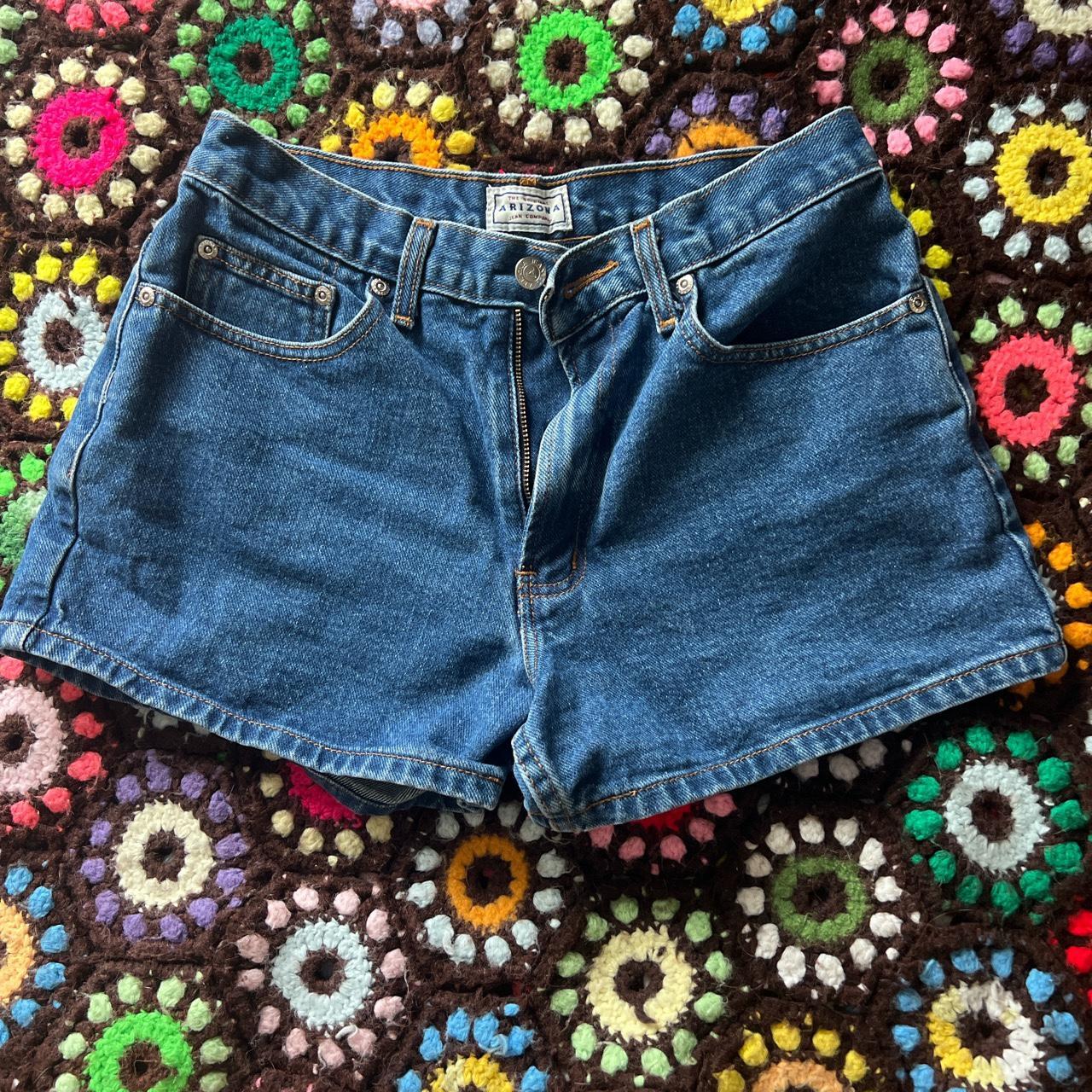 Vintage arizona shorts! 🧵🪡 Tag reads 9, but I’d say... - Depop