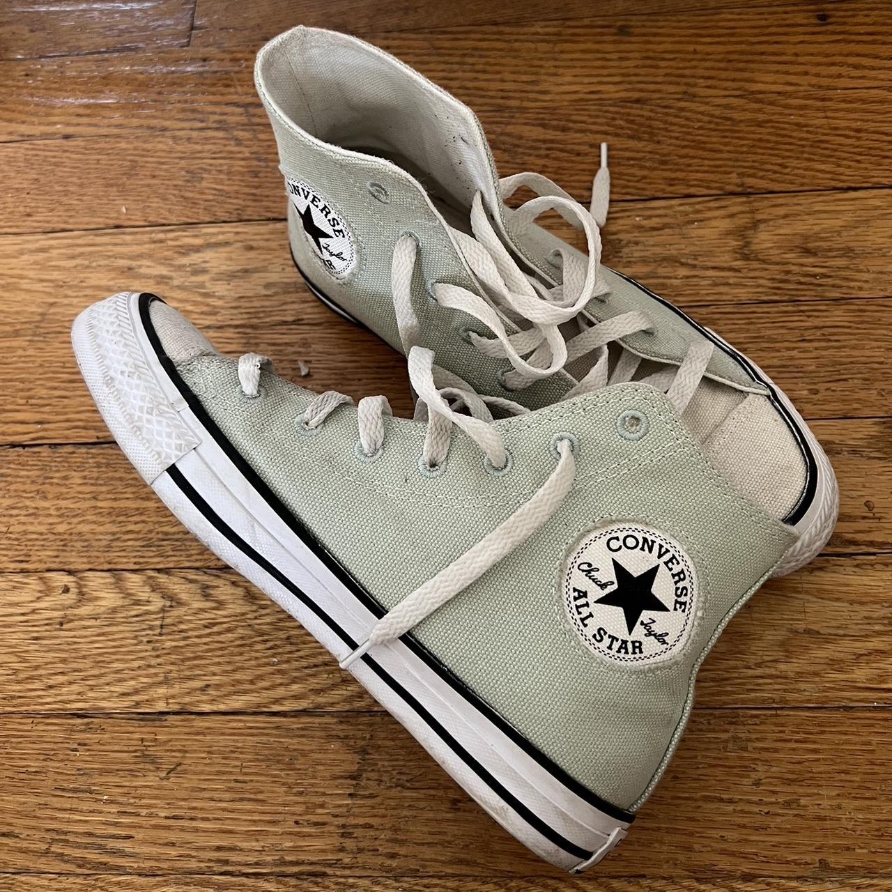 Converse Women's Green and White Trainers Depop