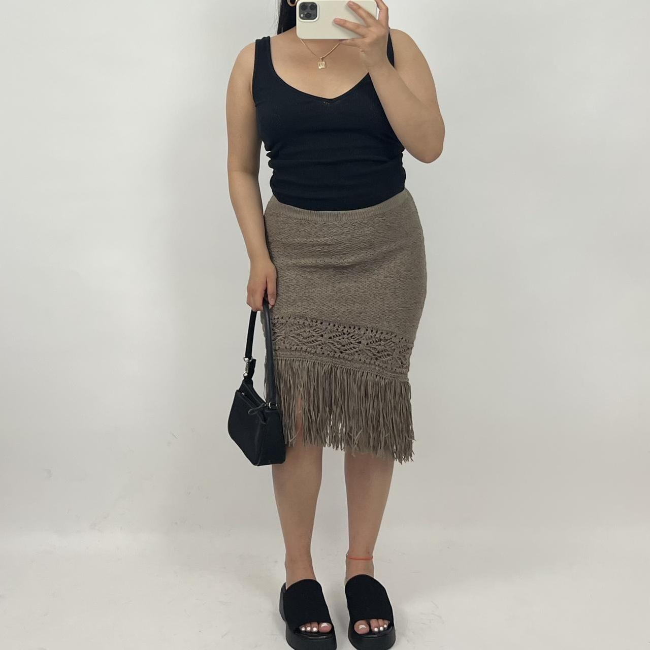 Y2k knit crochet midi skirt with fringe Looks mega