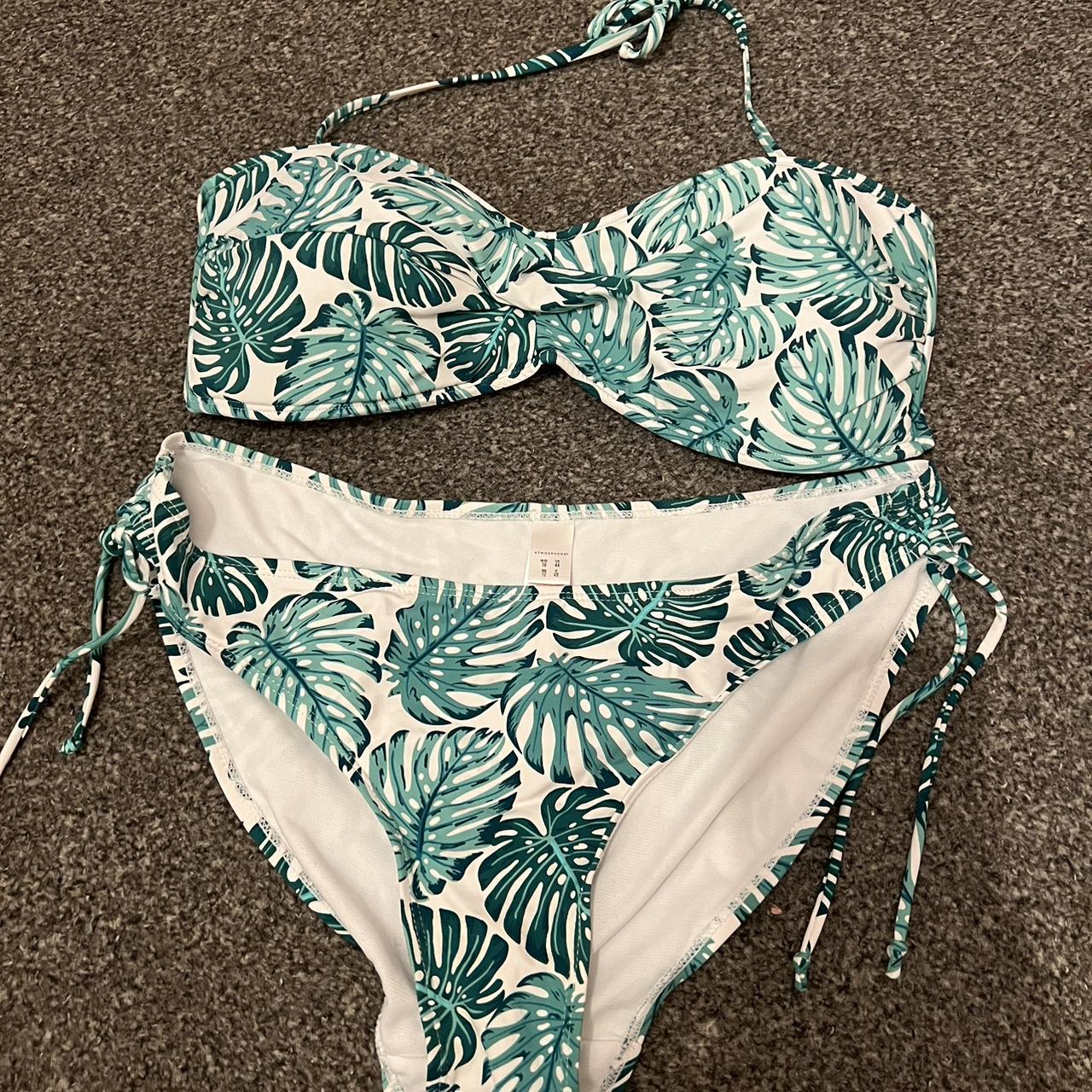 Women's Bikinis-and-tankini-sets | Depop