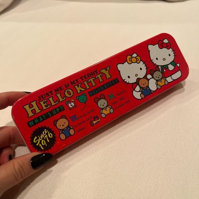 Vintage hello kitty pencils with pencil - Depop