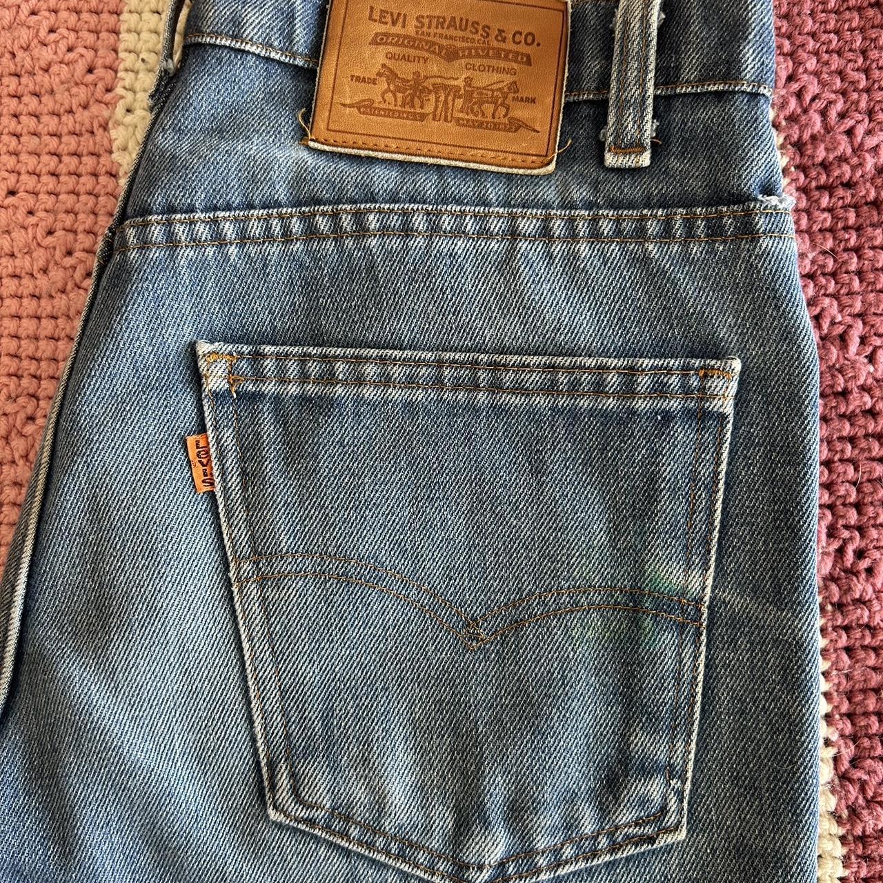 Levis orange best sale tag