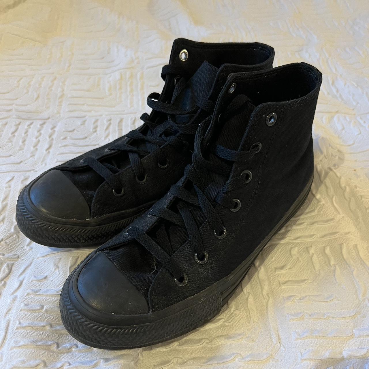 Converse Women's Black Trainers | Depop