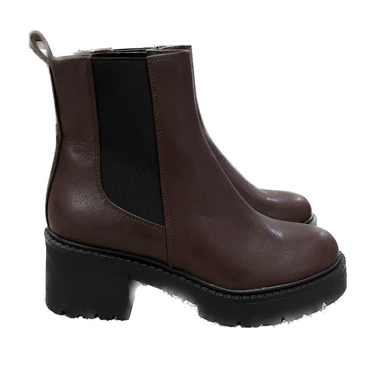 madden girl kamora platform chelsea boot brown