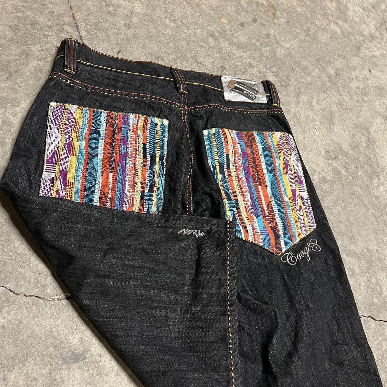 Coogi Men's Black Shorts | Depop