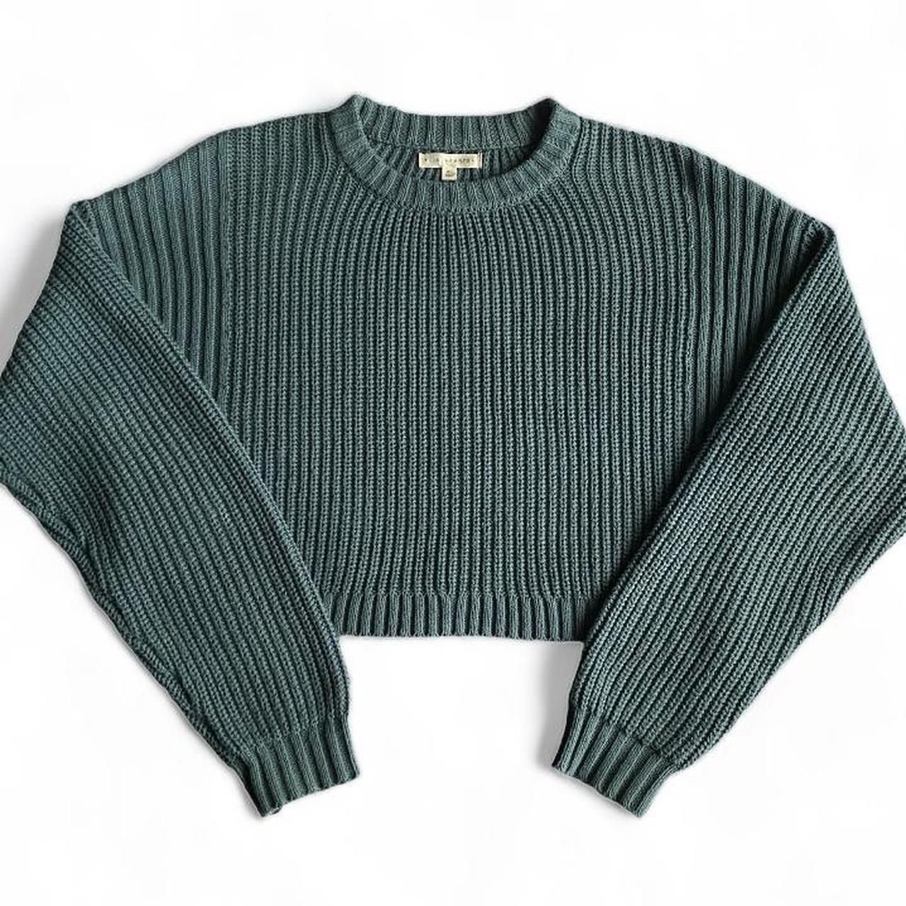 Teal/green knit sweater in very good... - Depop