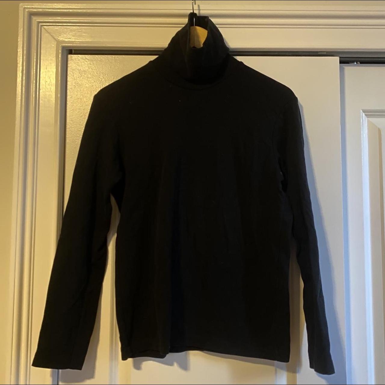 UNIQLO Men's Black Jumper | Depop