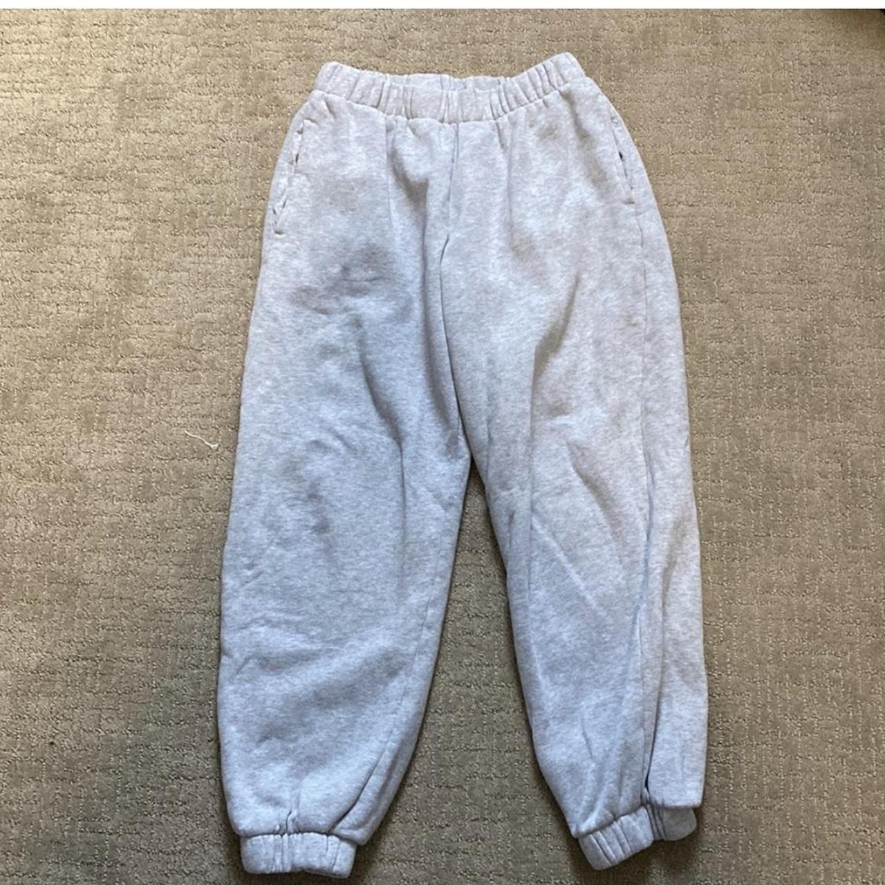 brandy melville sweatpants only wore a few times OS... - Depop