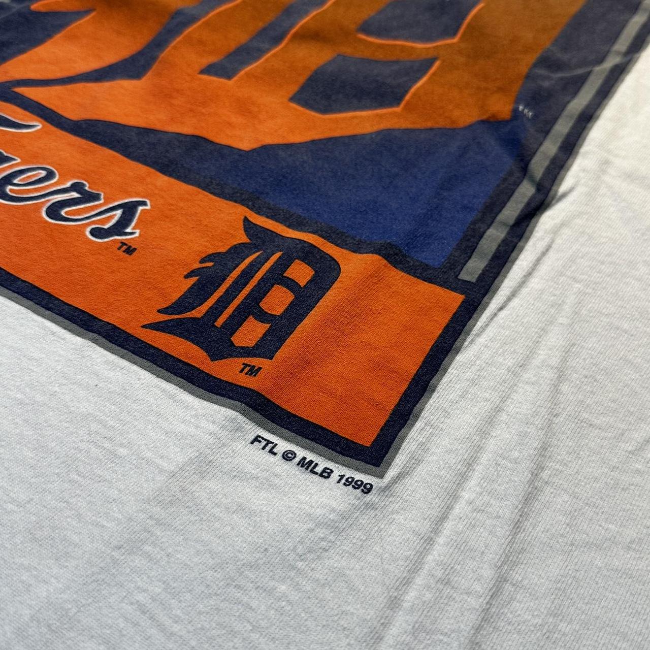 Detroit Tigers Baseball Shirt T Shirt Tee Vintage Fruit of the