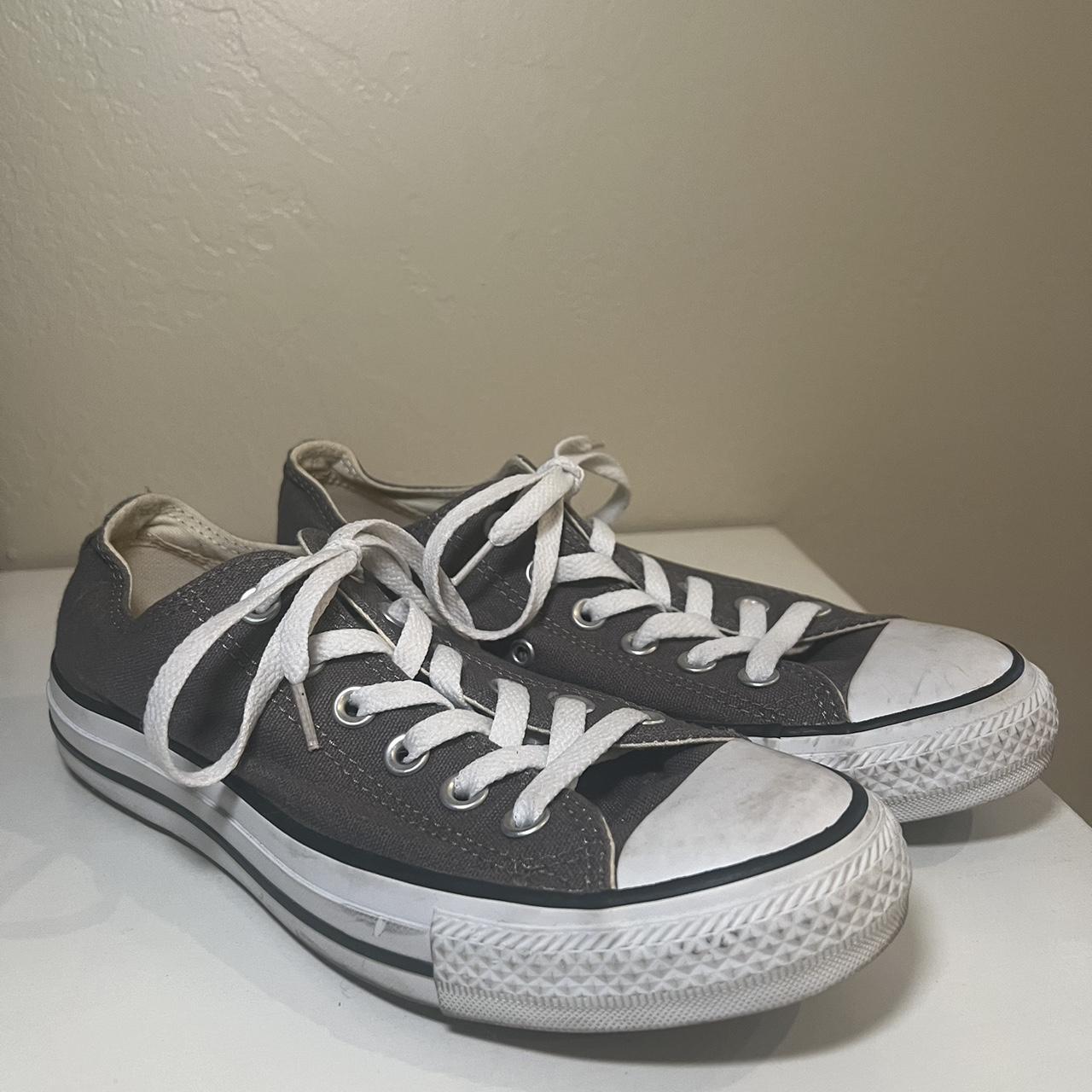 Grey low top Converse size 7 like new never worn - Depop