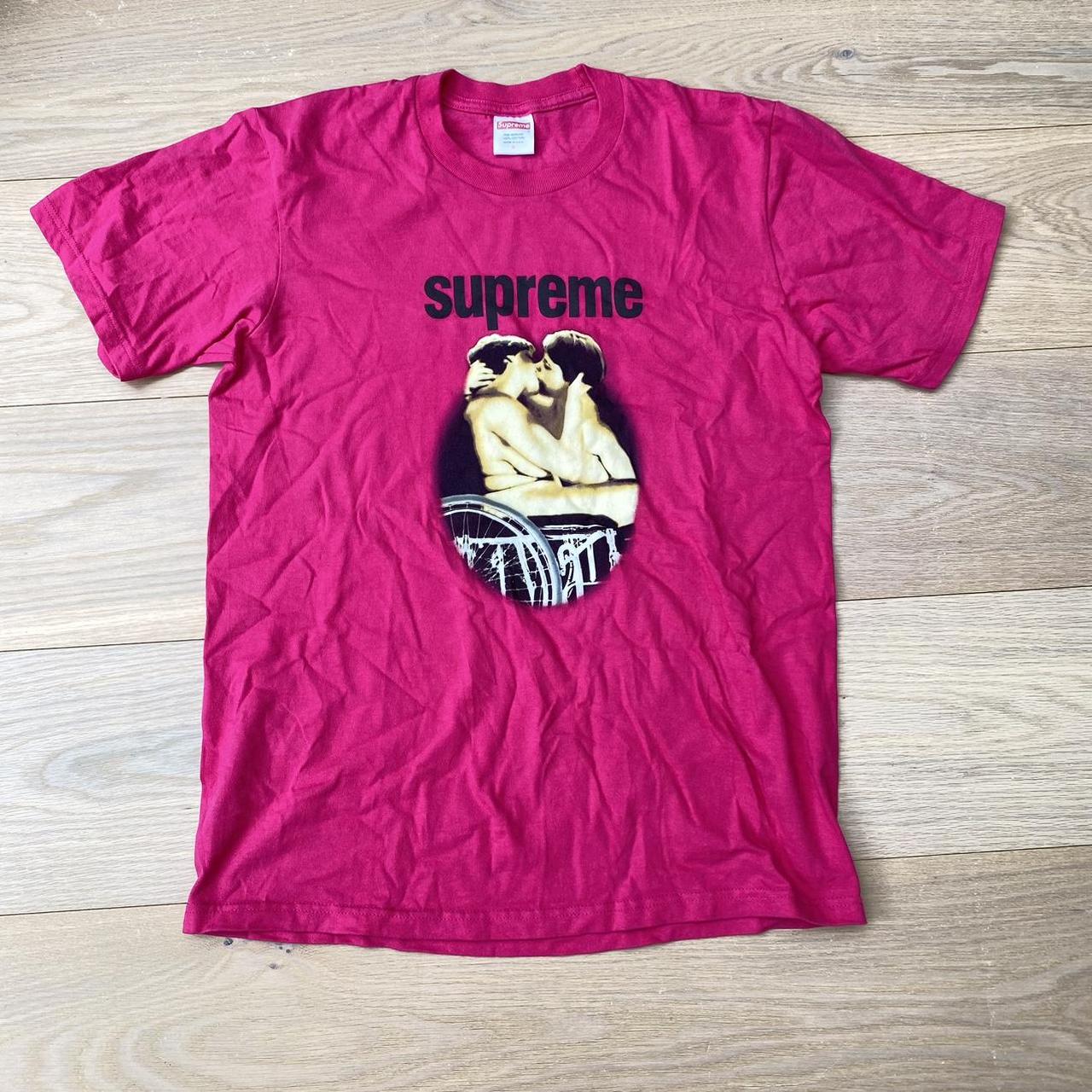 Kiss cheap tee supreme