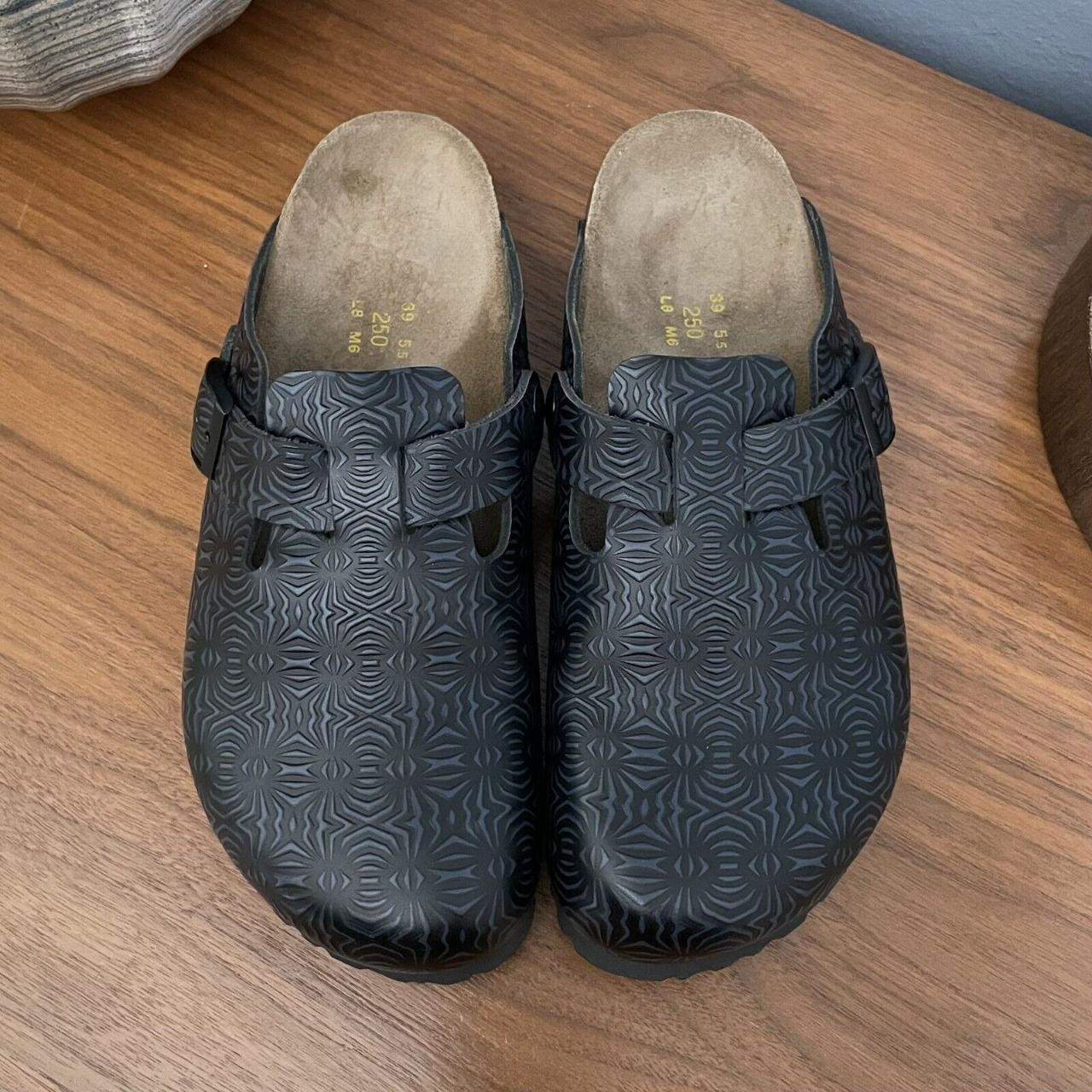 papillio boston big buckle clogs in teddy