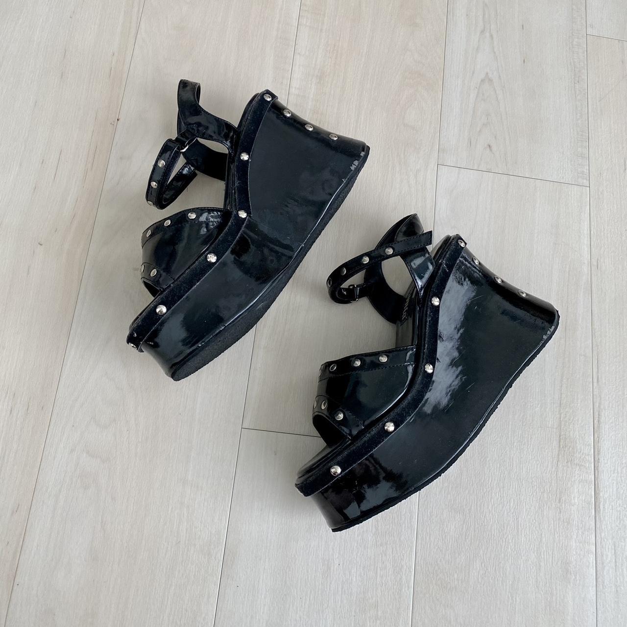 demonia platform heels