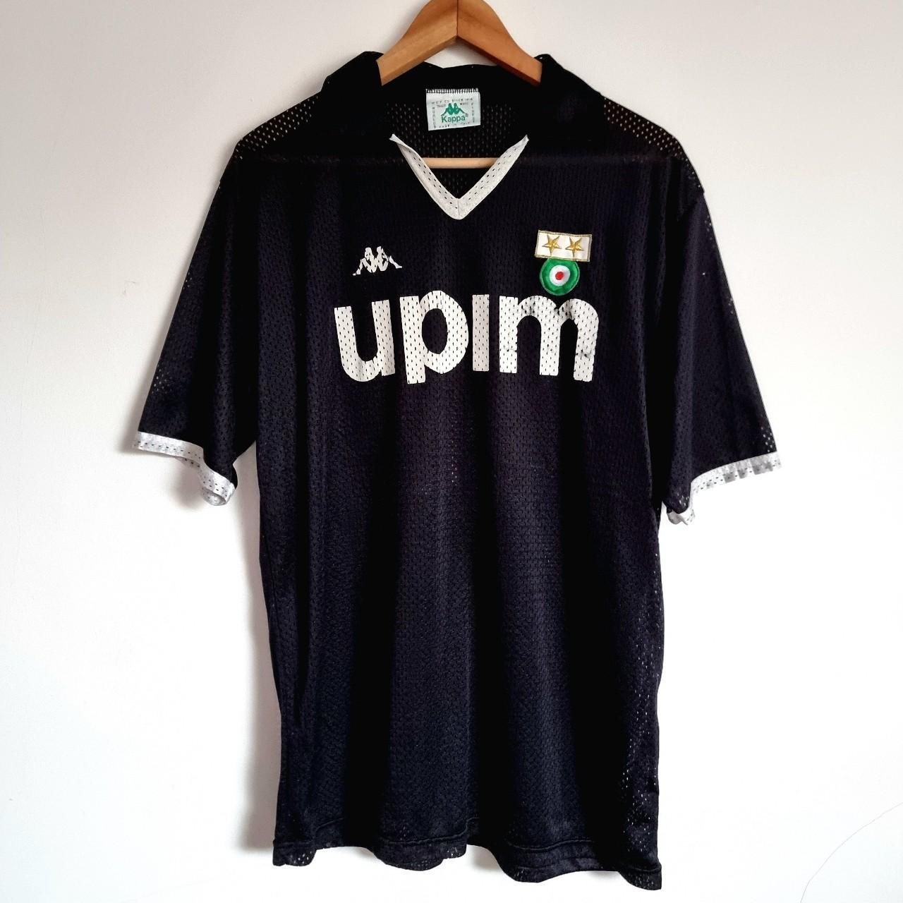 Kappa Men's Black Tshirt Depop