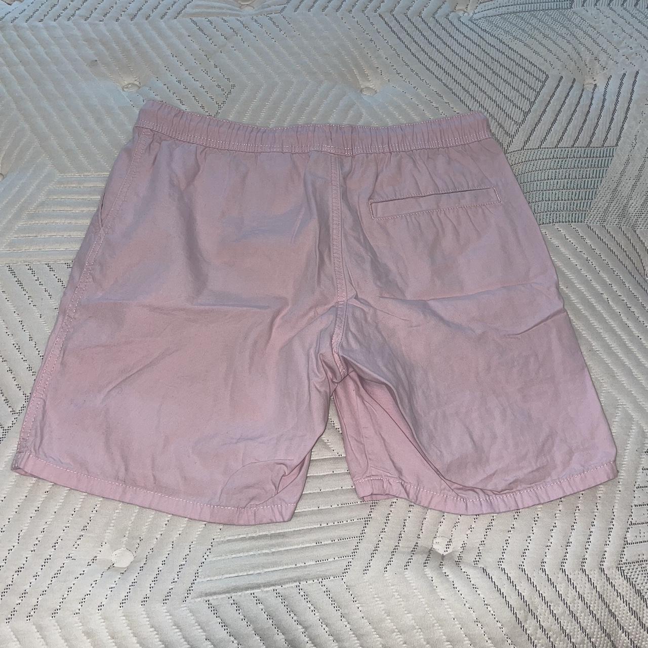 Men’s light pink shorts from H&M, nice lightweight... Depop