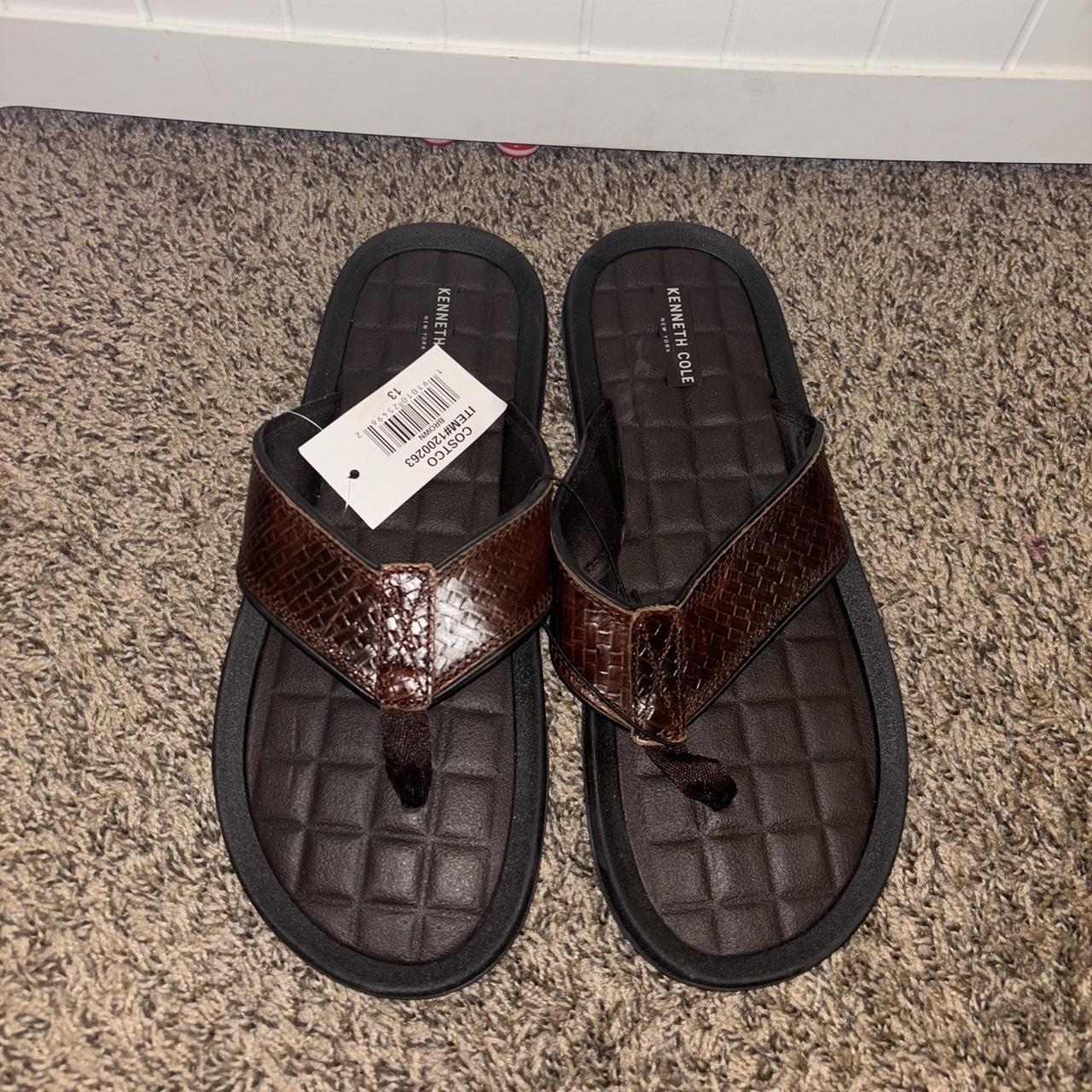 Kenneth cole outlet flip flops mens