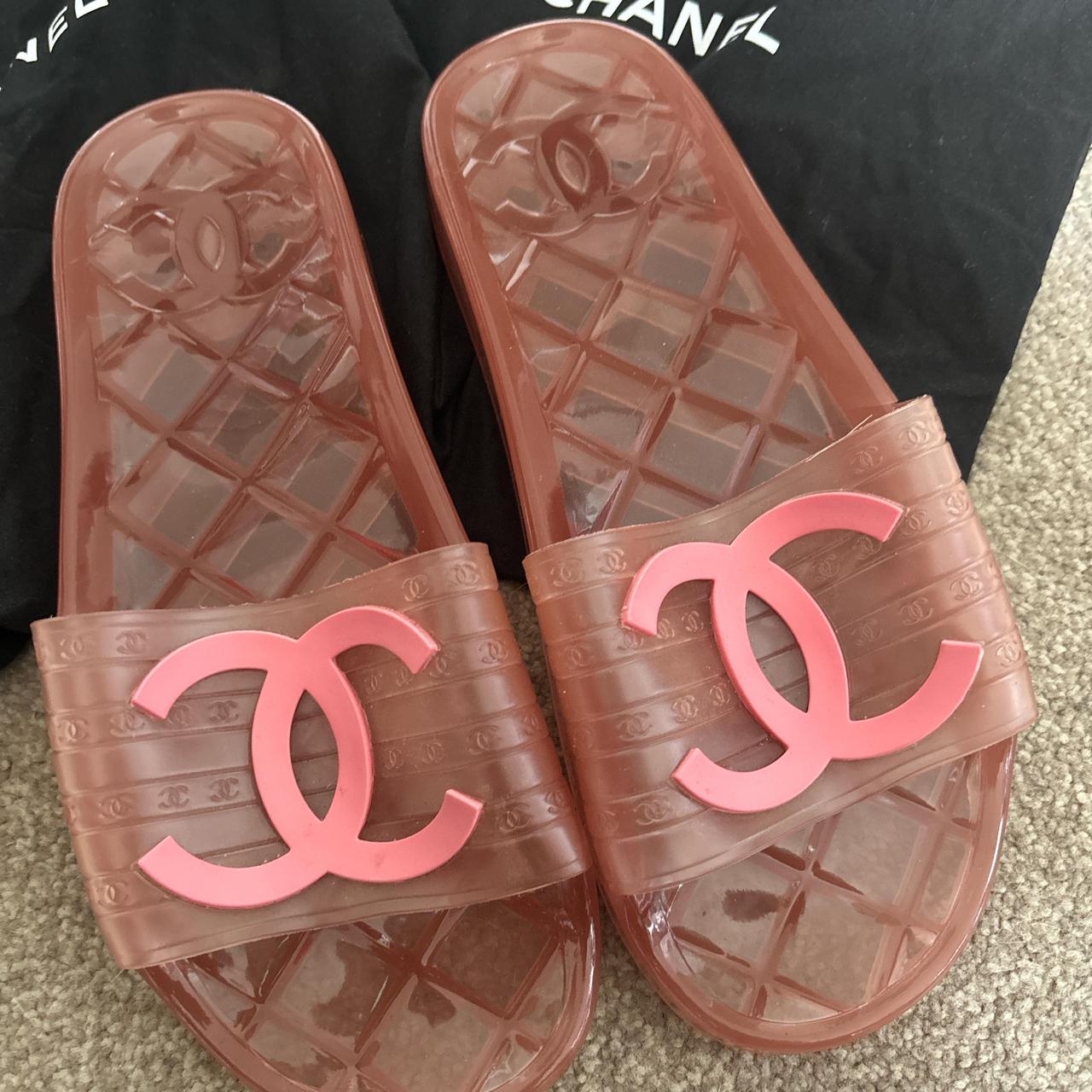 CHANEL JELLY POOL SLIDES Depop