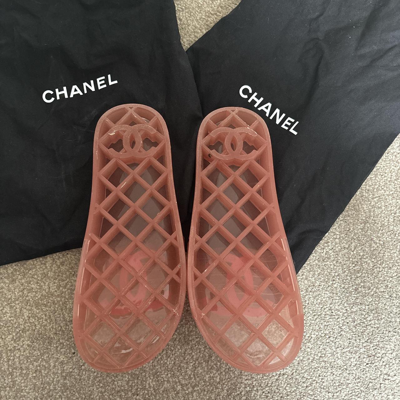CHANEL JELLY POOL SLIDES Depop