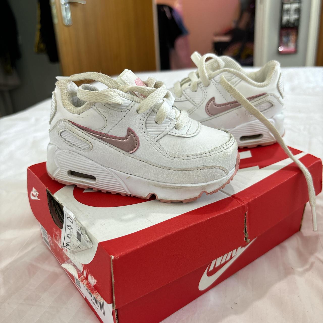 Nike WMNS Air Max 95 - High Voltage/Sonic Yellow | Depop