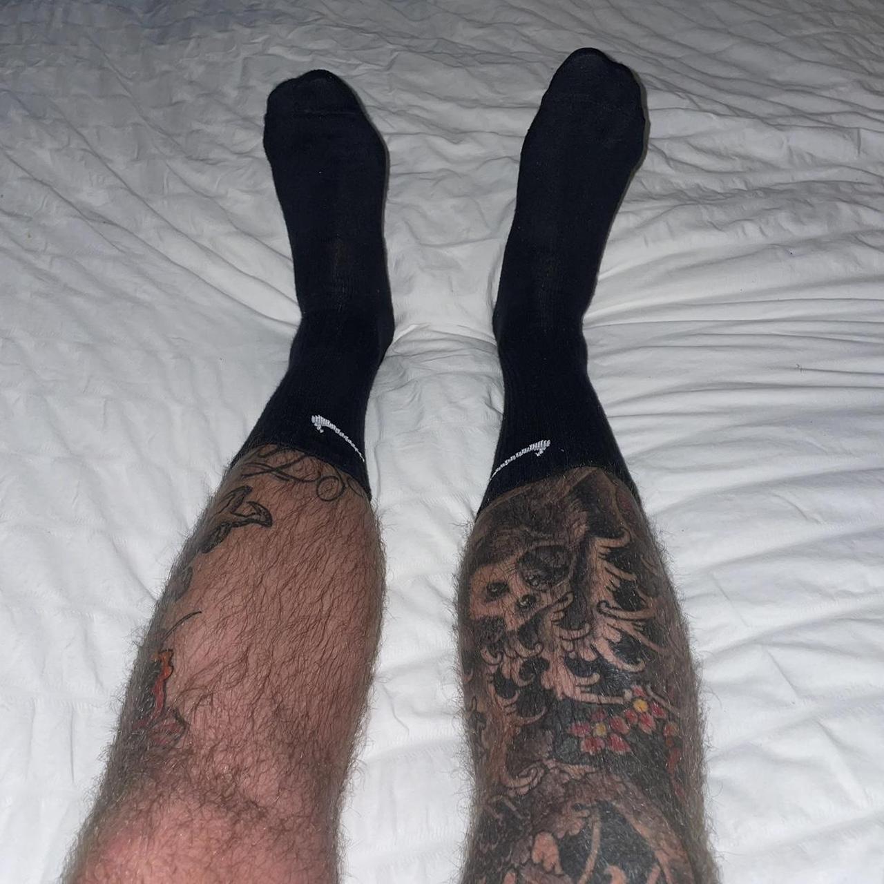 men wearing nike socks