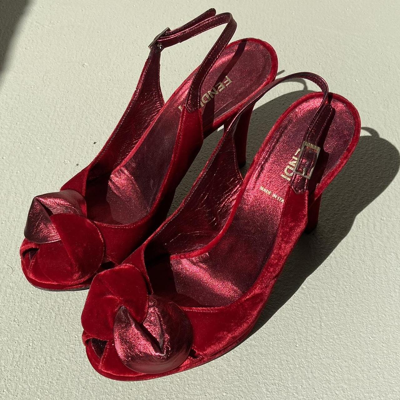 Fendi hot sale red heels