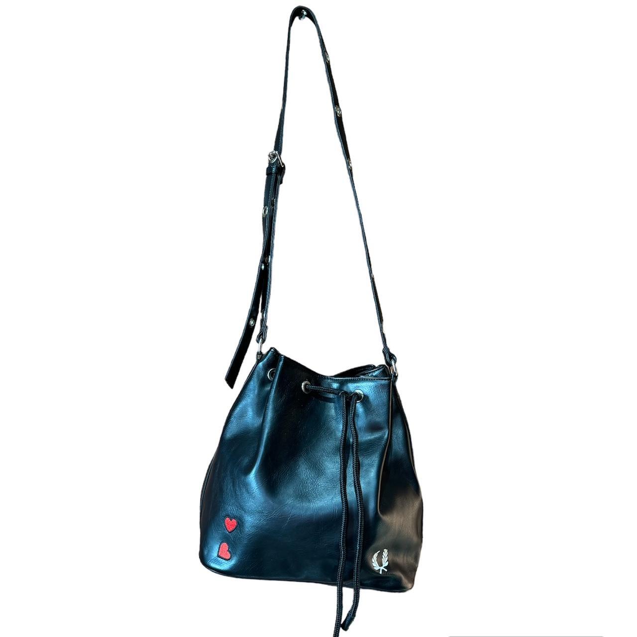 item listed by marrrrlo