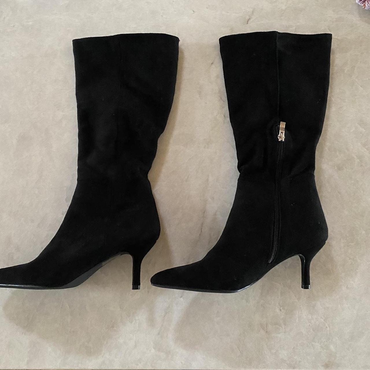 Chic Women's Black Boots