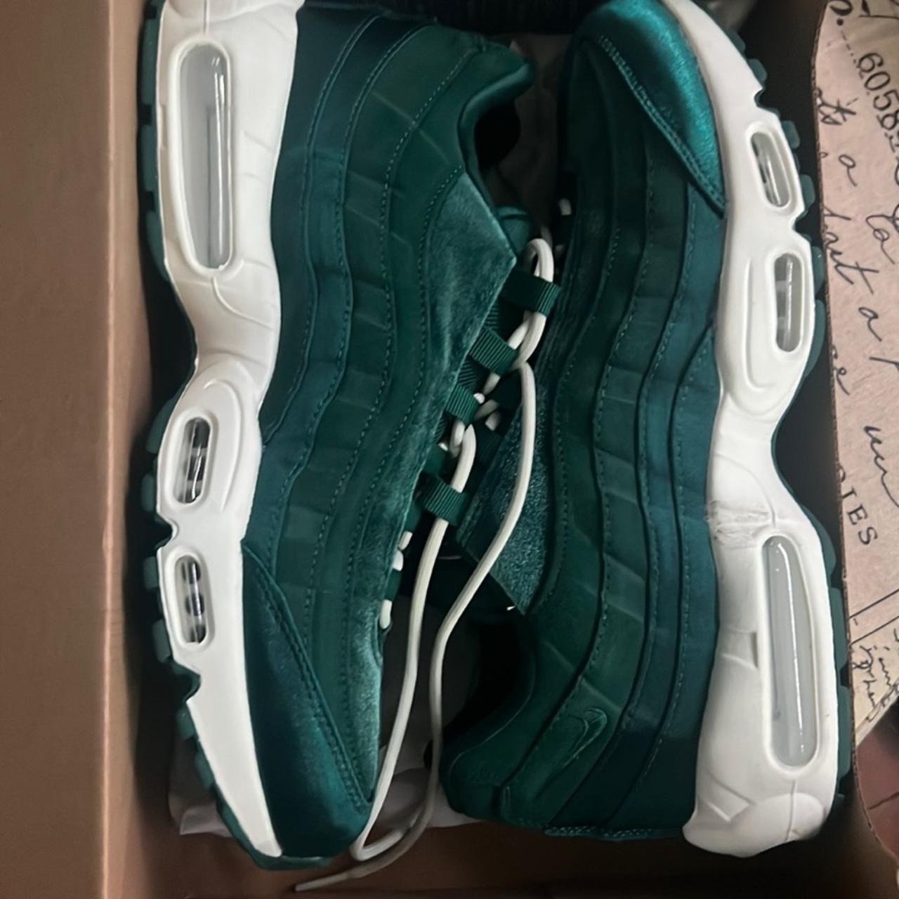 Air max best sale 95 outdoor green