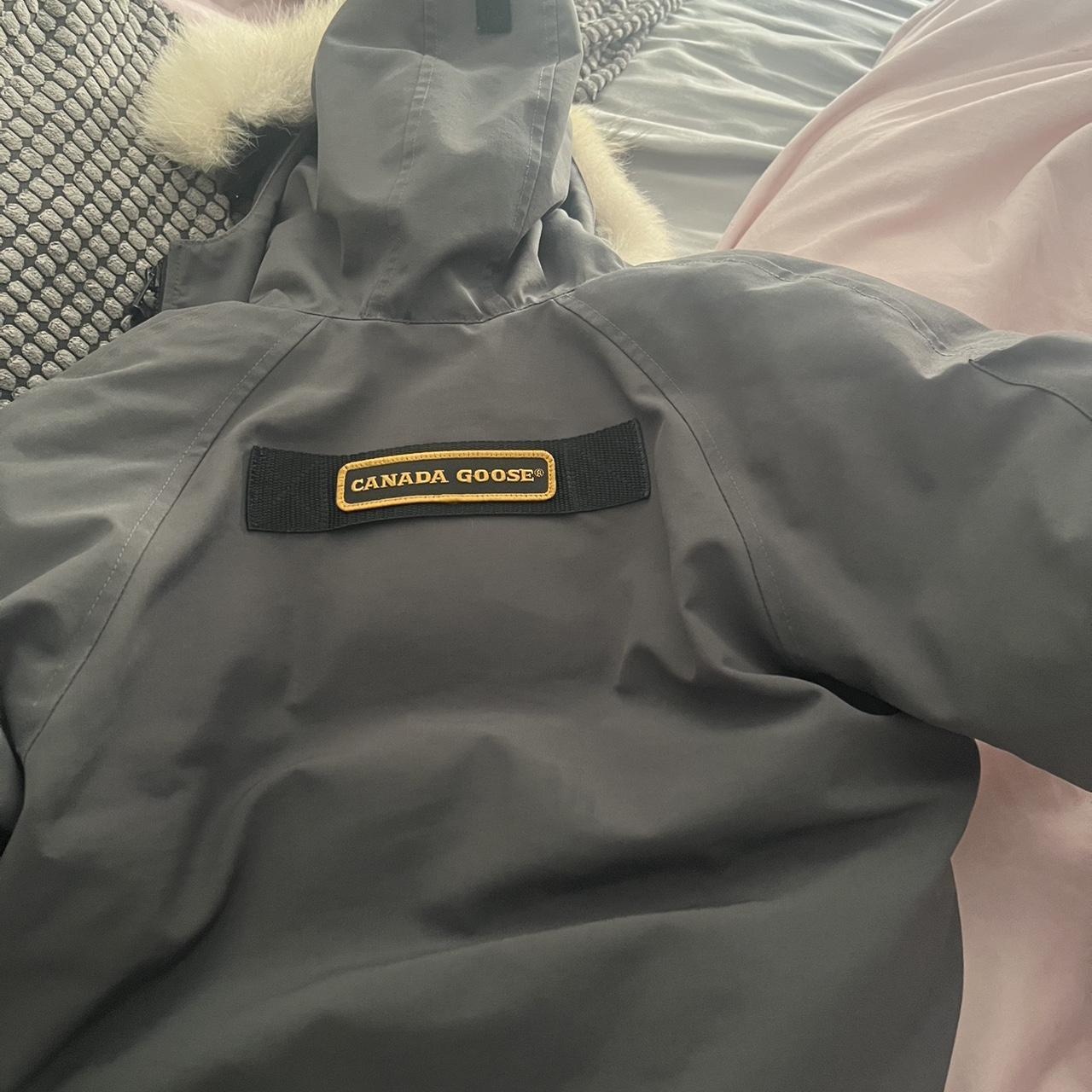 Kids size 1012 Canada goose coat Will fit size xs... Depop