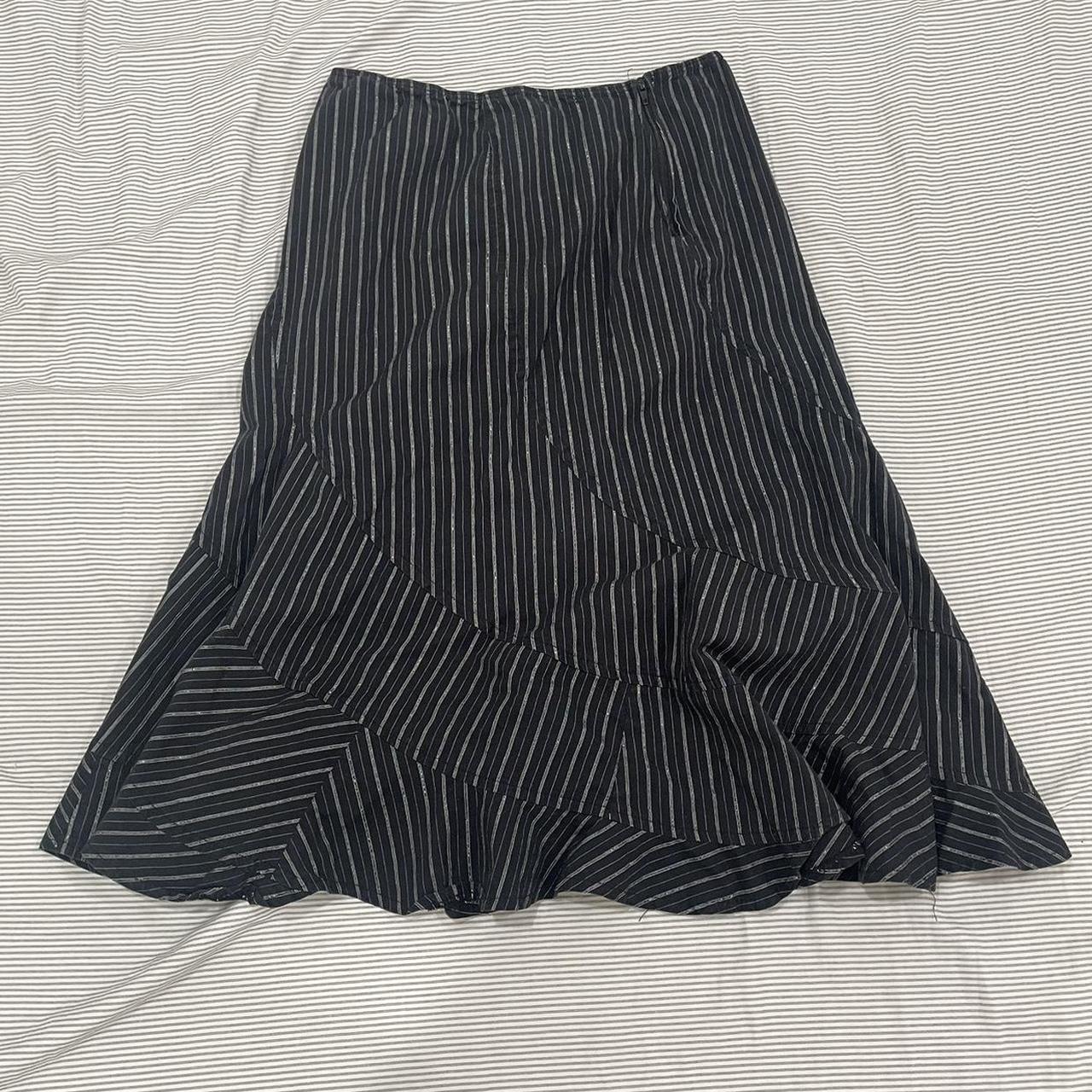 Black and white outlet striped skirt forever 21