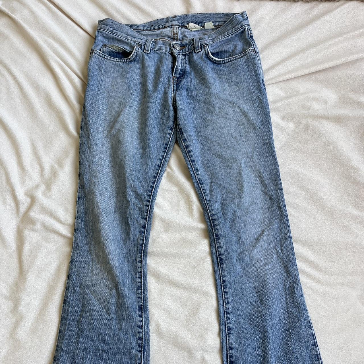 Calvin Klein vintage flared jeans Low waist W28 - Depop