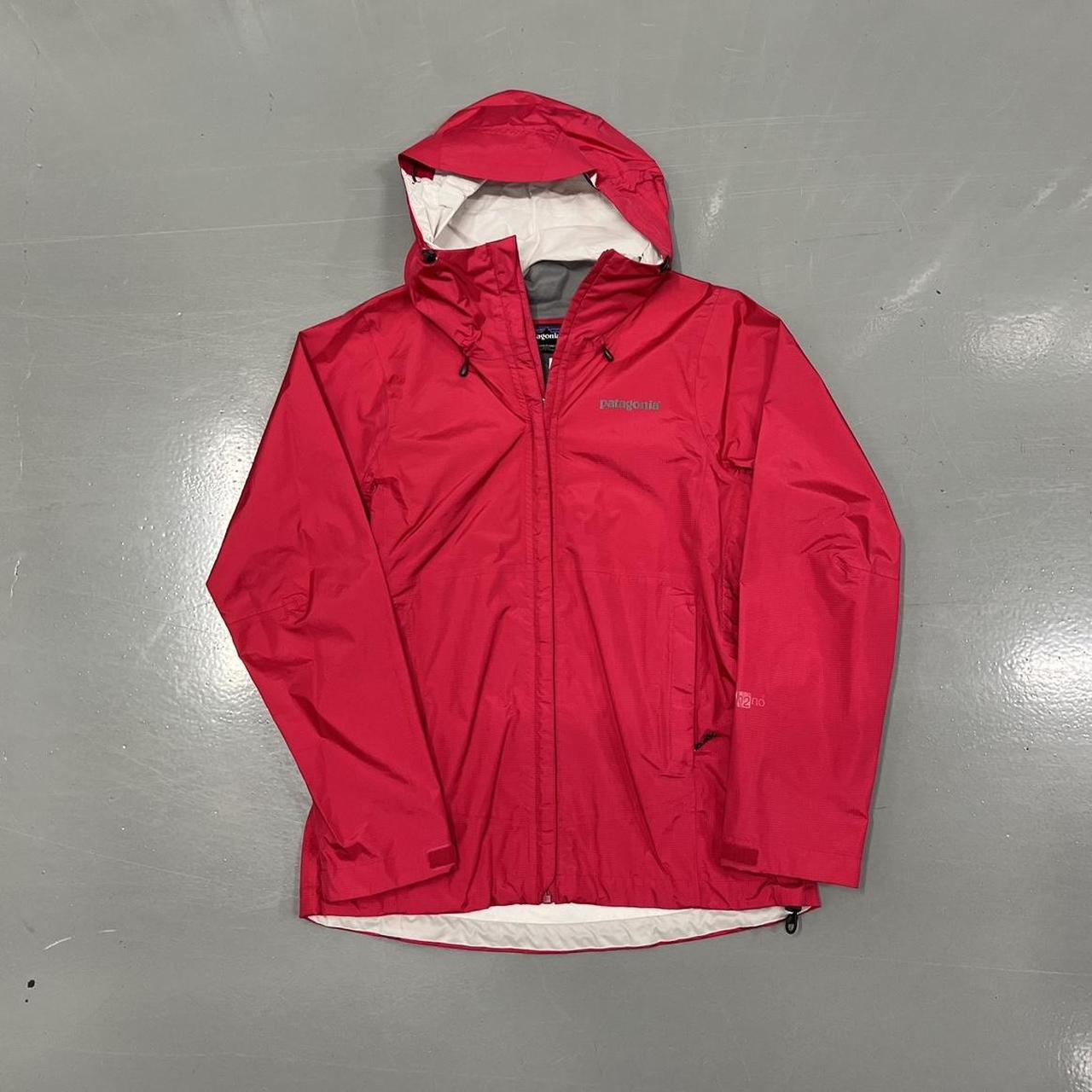 Patagonia Women's Pink and Red Jacket | Depop