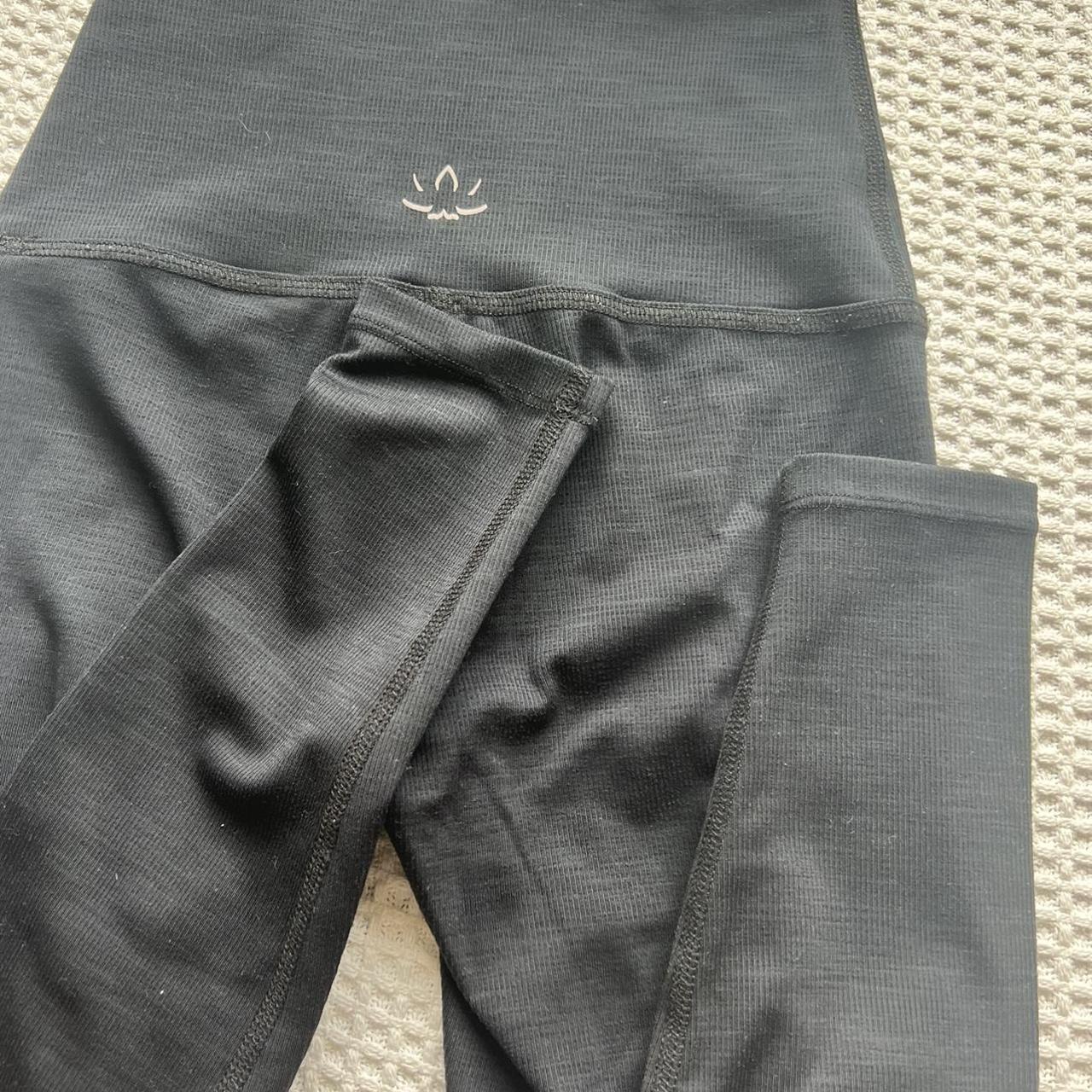Black Beyond Yoga Full Length Leggings No pilling... Depop