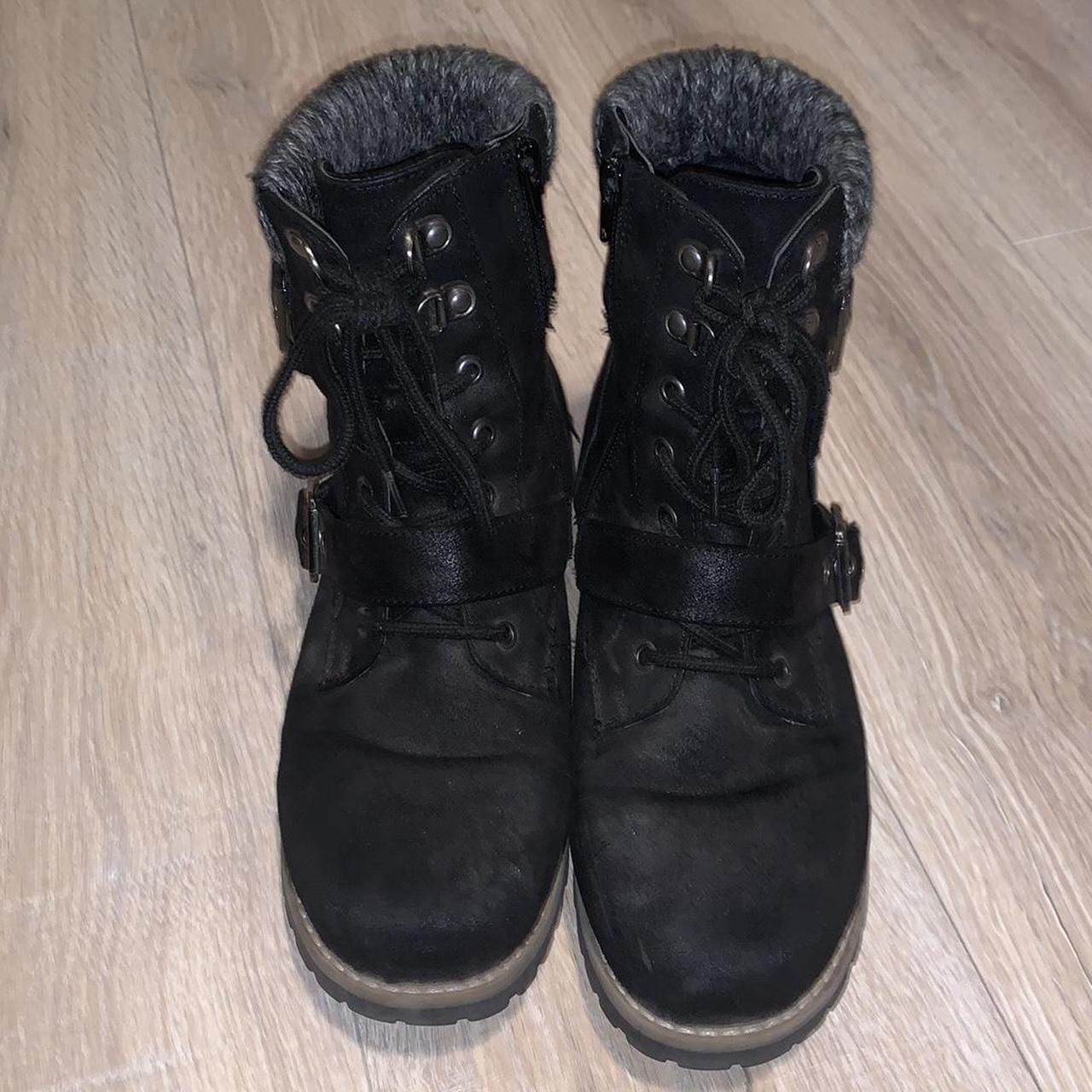 Cliffs by White Mountain Women's Black Boots (4)