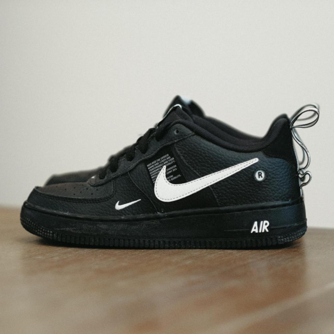 air force 1 overbranding black