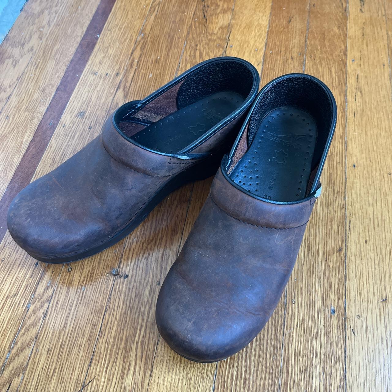 Classic brown Dansko clogs size 39 narrow. Broken in... - Depop